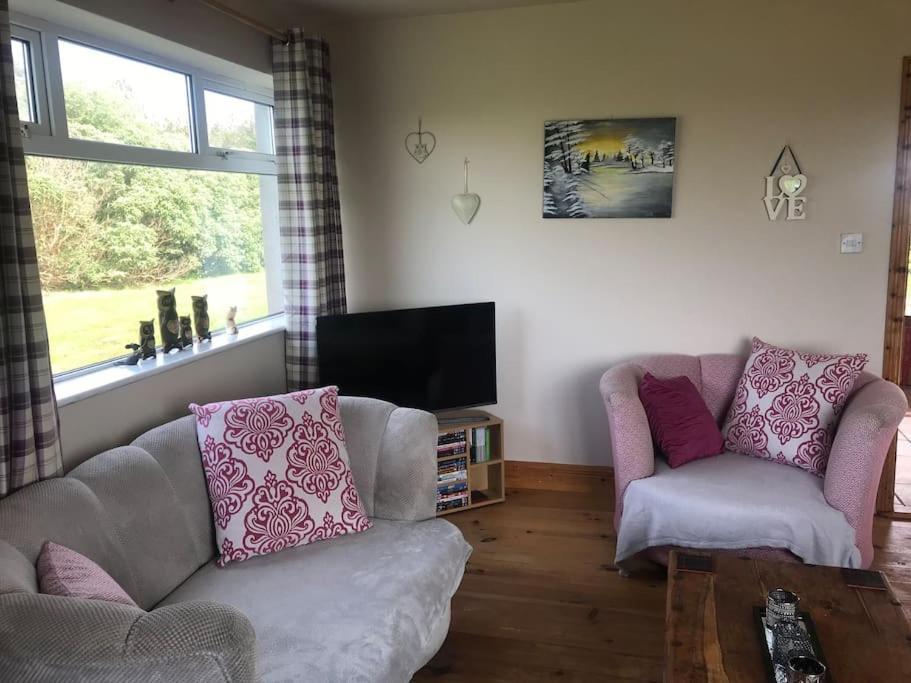 Rosie'S Pad Villa Louisburgh Esterno foto